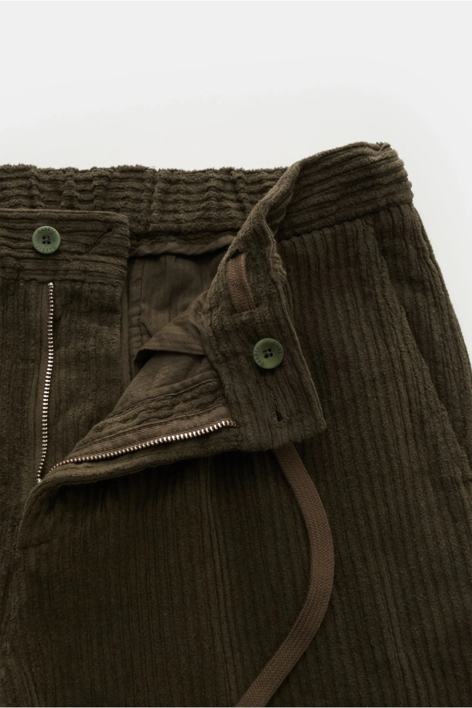 04651/ A TRIP IN A BAG corduroy jogger pants dark olive