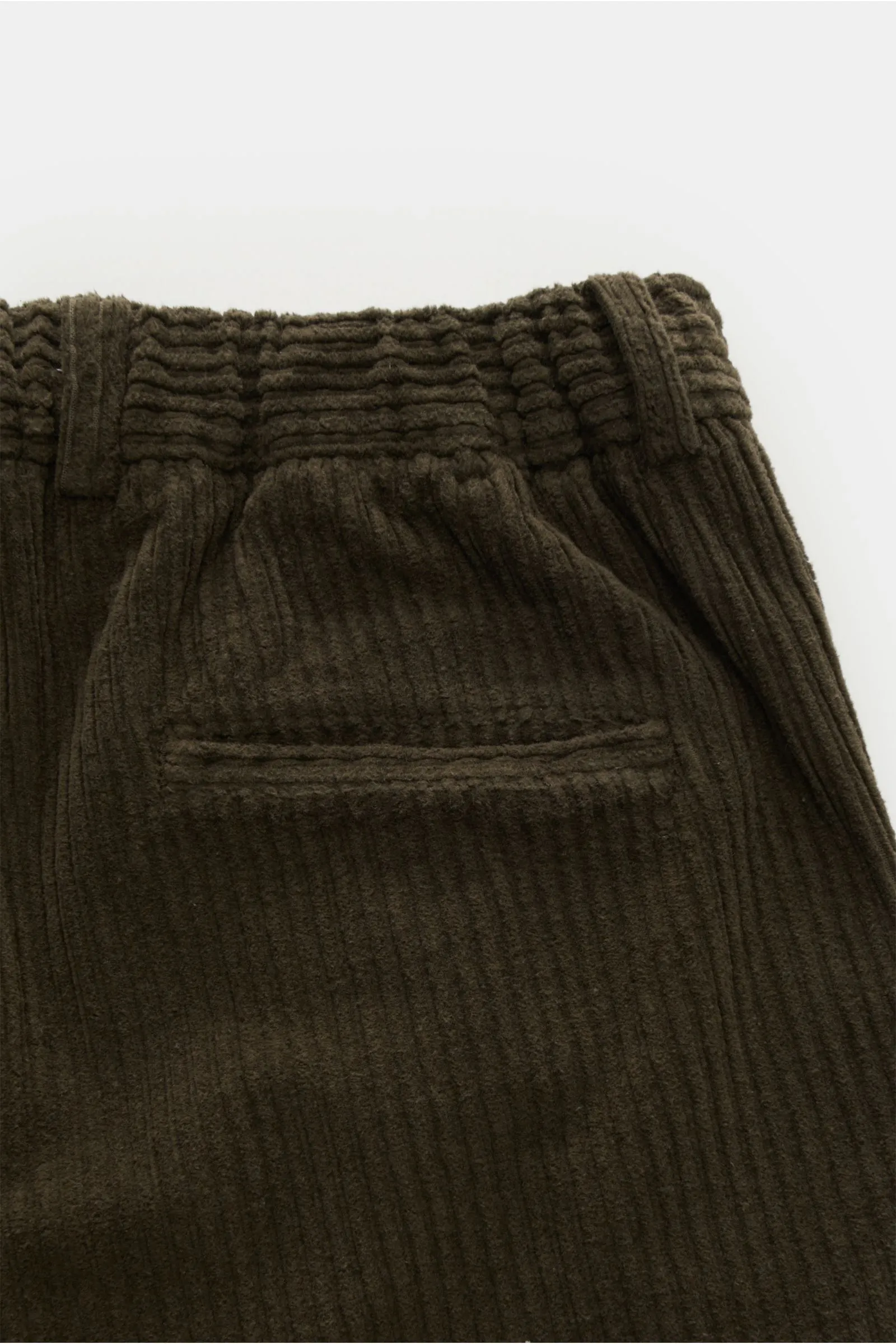 04651/ A TRIP IN A BAG corduroy jogger pants dark olive