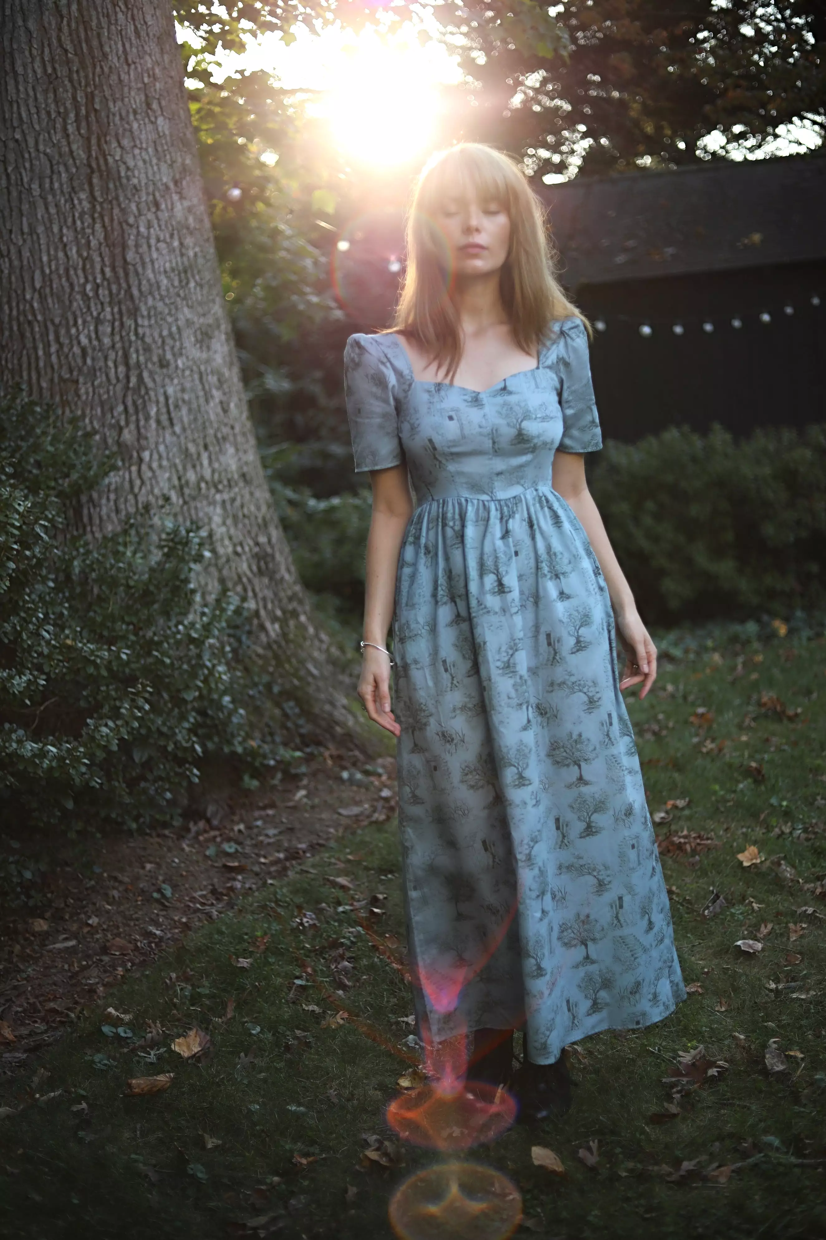 Beatrice Maxi Dress With Sweetheart Neckline / Cottage Blue + Pewter Green Cotton Toile