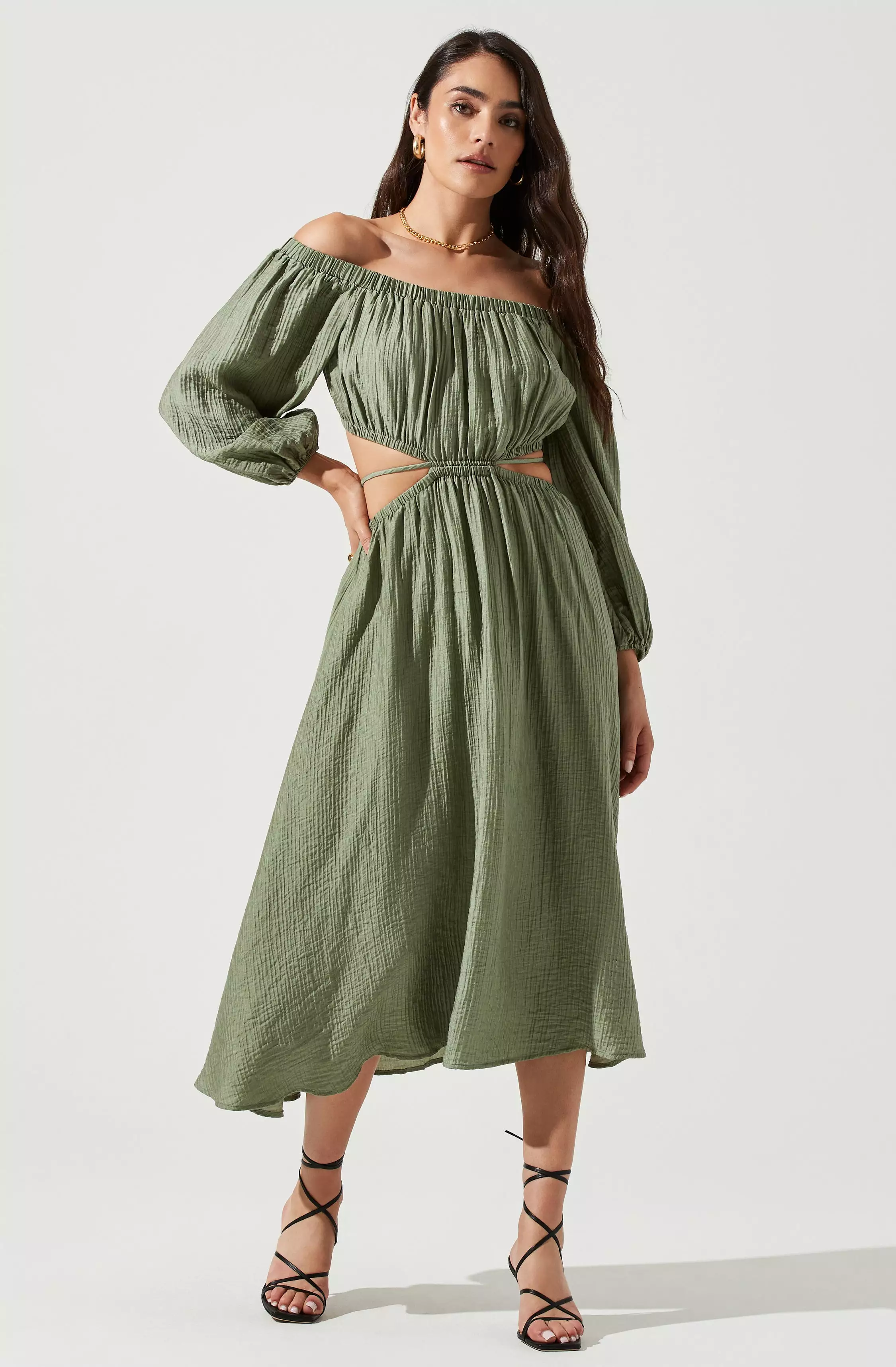 Cassian Cutout Off Shoulder Midi Dress