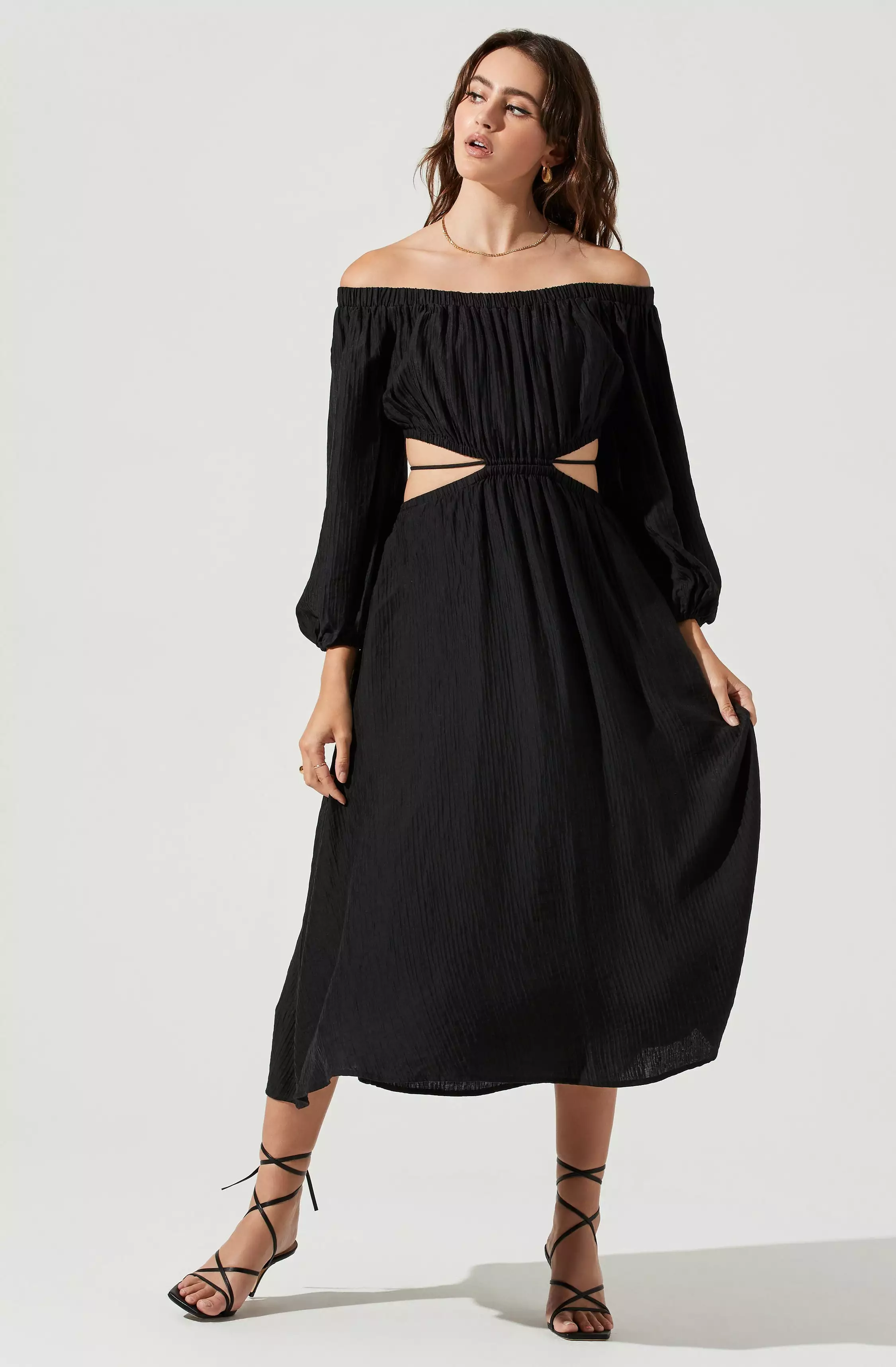 Cassian Cutout Off Shoulder Midi Dress