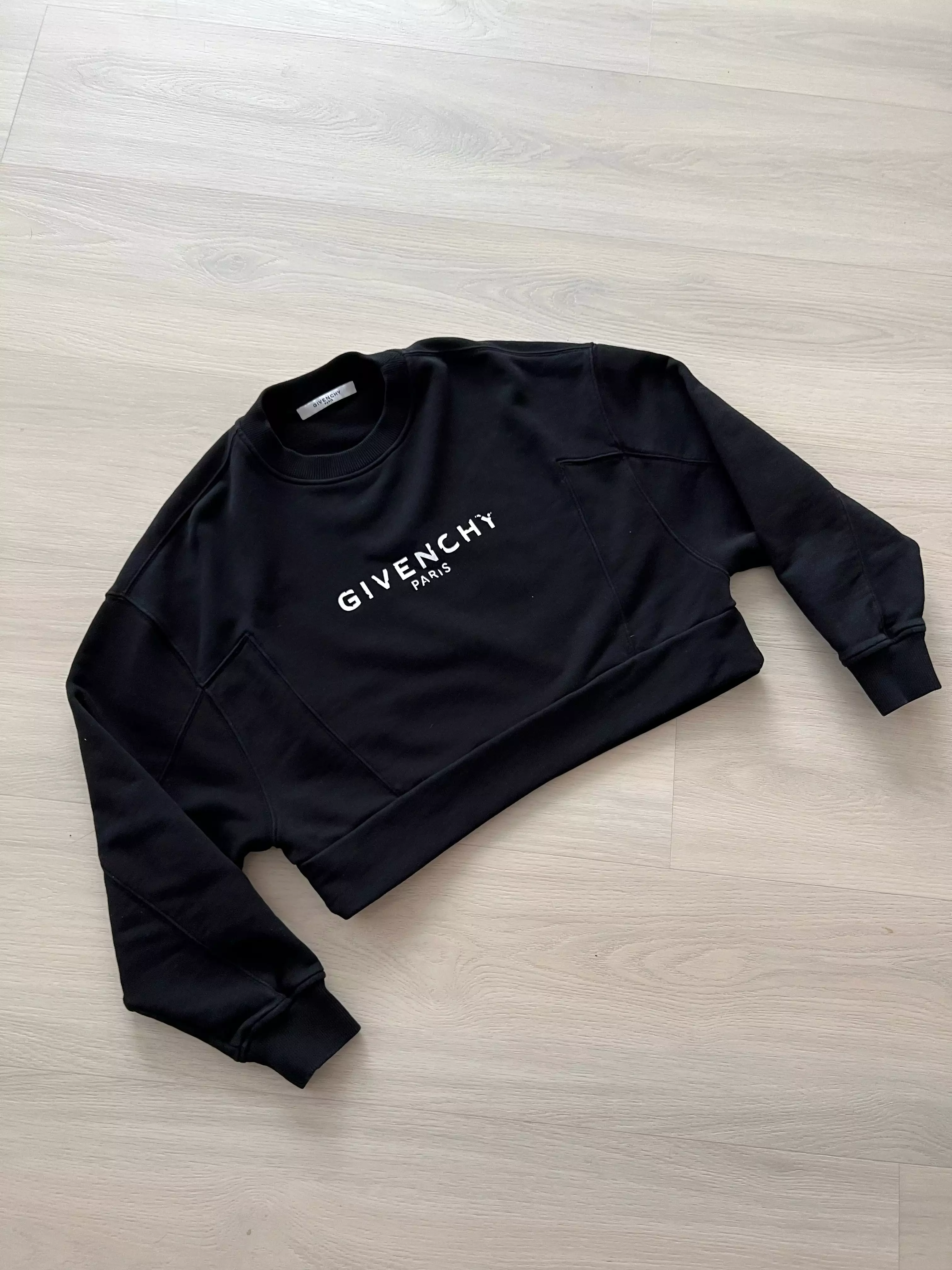 Givenchy cropped logo sweatshirt