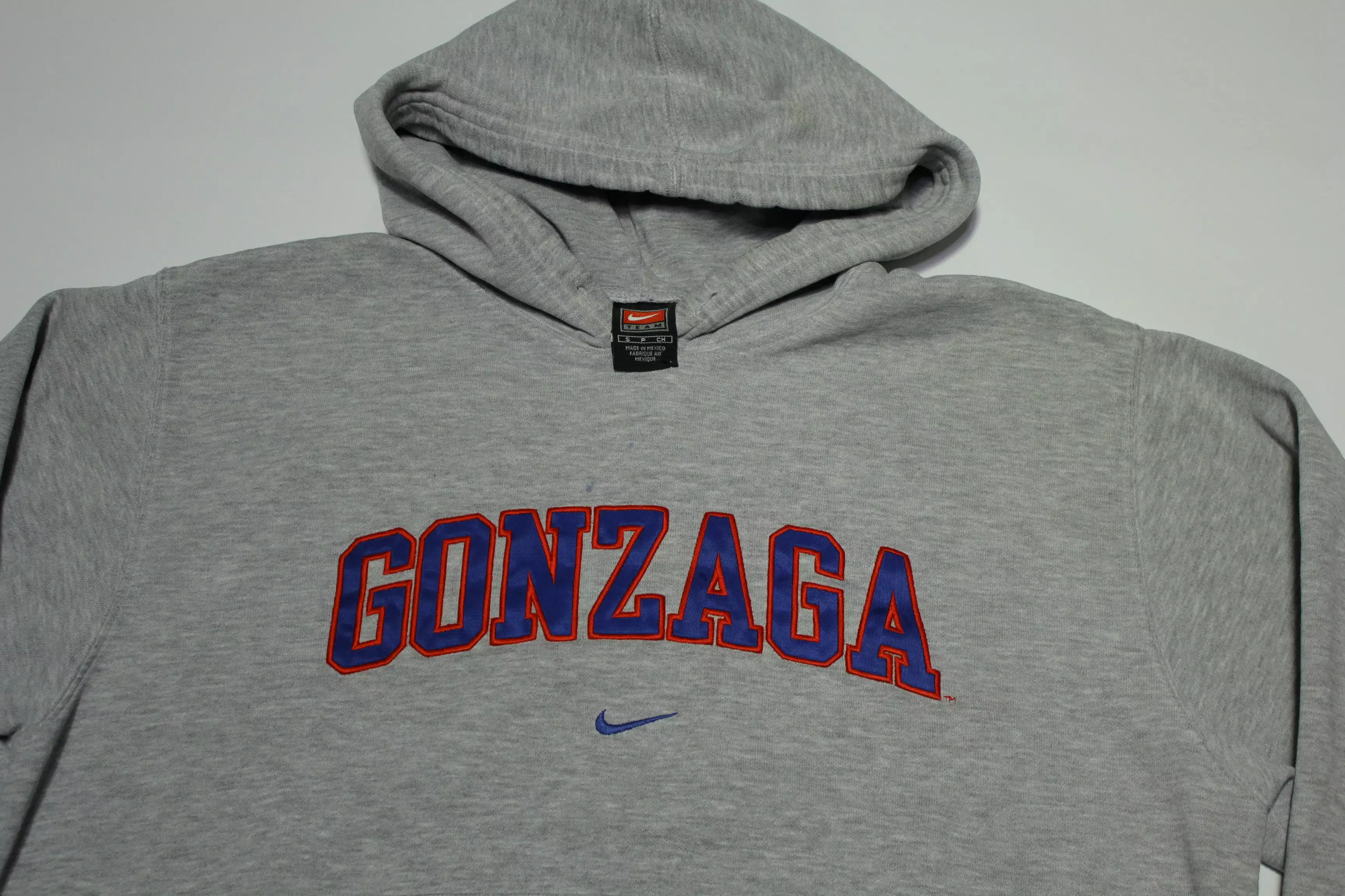 Gonzaga Spokane Vintage 00s Y2K Nike Center Check Swoosh Hoodie Sweatshirt